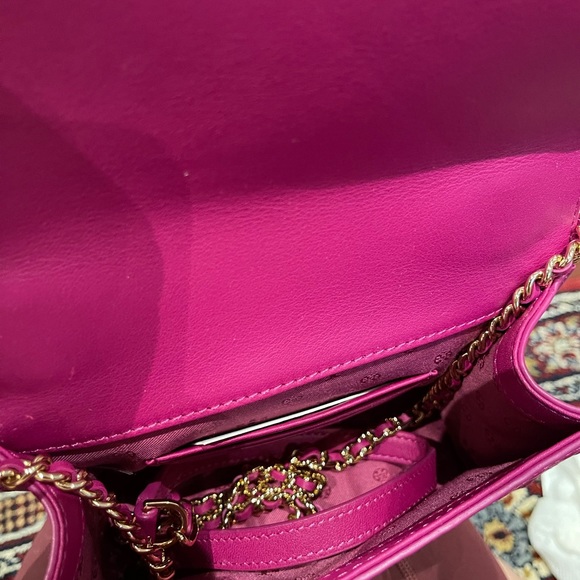 Tory Burch Crossbody Bag (SOLD) - Picture 4 of 4